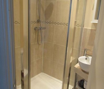 Bedsit, Claremont Road, E17 - Photo 2