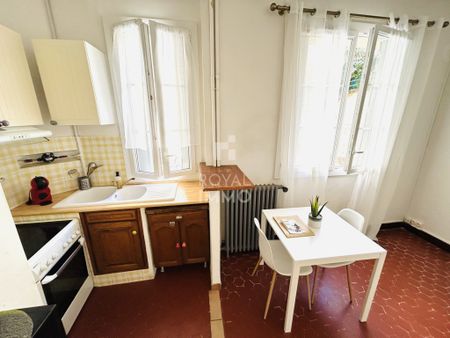 Location Appartement 2 pièces 40m² TOULON 83200 - Photo 4