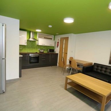 1 Bed - 2 Bed 2 Bath Double Room & Semi Studio - Photo 1