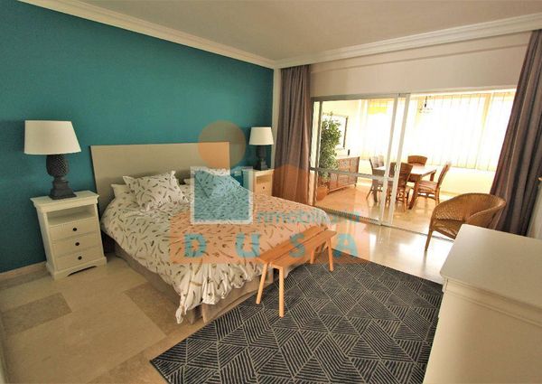 Piso de alquiler en San Pedro de Alcántara, Guadalmina | 2.000 €, 170 m²
