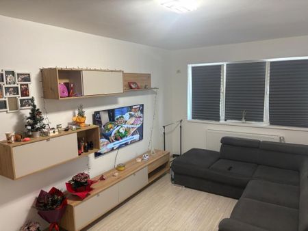 Berceni metrou complex astrelor biruintei - Fotografie 2