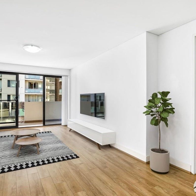 202/38 Manson Road Strathfield - Photo 1