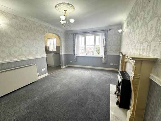 2 bedroom terraced house to rent - Photo 1