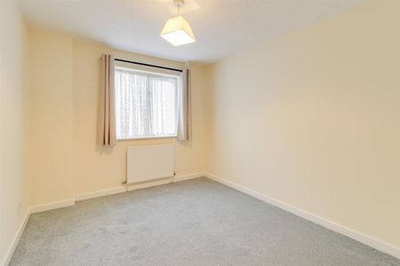 A 1 Bedroom Flat in Millbrook Street GL50 3RR - Photo 5