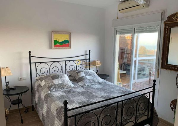 Penthouse for rent in Sitio de Calahonda (Mijas), 1.400 €/month