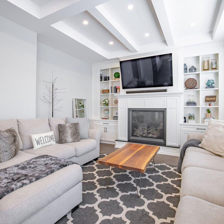 For Lease - 4 Lockman Drive, Hamilton, Ontario - Photo 1