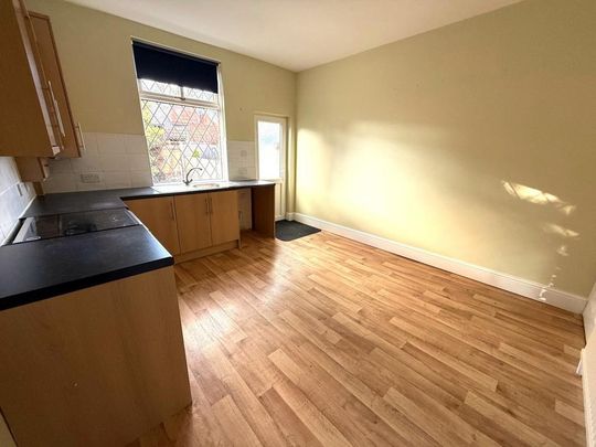 3 bedroom terraced house to rent - Photo 1