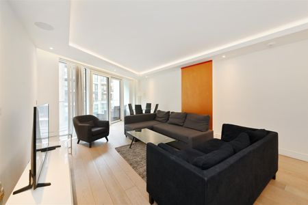 2 bed flat to rent in Chelsea Creek, London, SW6 - Photo 5