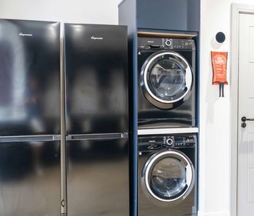 Luxury 6 bedroom, ensuite Student House Room 7 - Photo 2