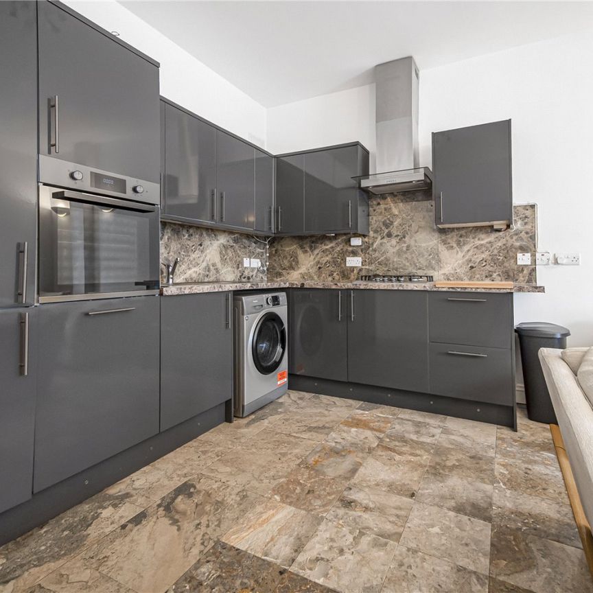 Montana Road, London, SW17 - Photo 1