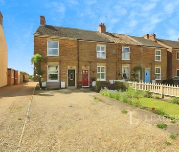 2 bedroom end of terrace to rent Main Street - Photo 1