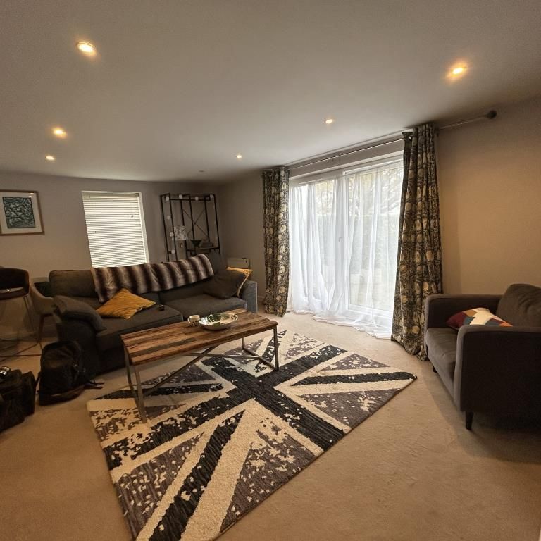 3 bedroom detached house to rent - Photo 1