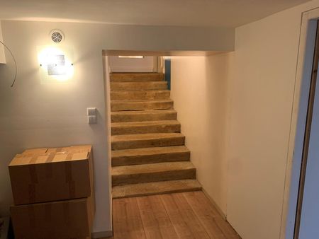 Location Appartement 3 pièces VILLEFRANCHE SUR SAONE 69400 - Photo 5