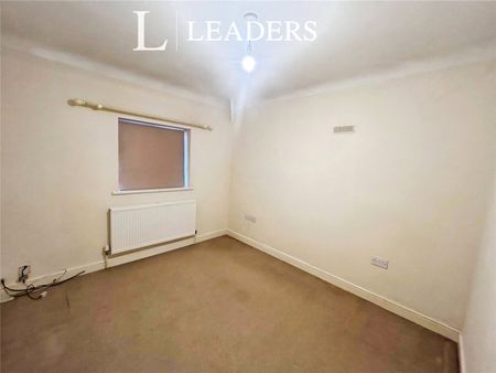 3 bedroom property to rent Shelthorpe Road, Loughborough, LE11 - Photo 2