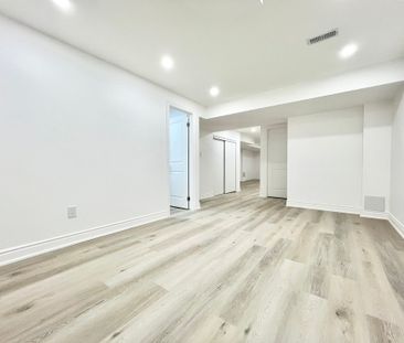 For Lease - 26 Whitford Road, Markham, Ontario - Photo 2