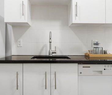 Modern Apartments in in a Classic Heritage Property, 5 min walk to ... - Photo 5