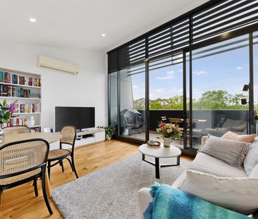 503/25 Lynch Street, Hawthorn VIC 3122 - Apartment For Rent | Domain - Photo 2