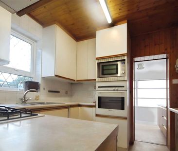 Cromwell Avenue, New Malden, KT3 6DN - Photo 2