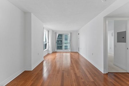 For Lease - 21 Hillcrest Avenue Unit# 1102, Toronto, Ontario - Photo 5