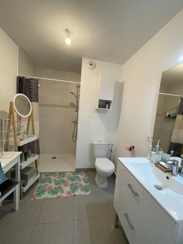 Location Appartement 1 pièce 23m² - Photo 2