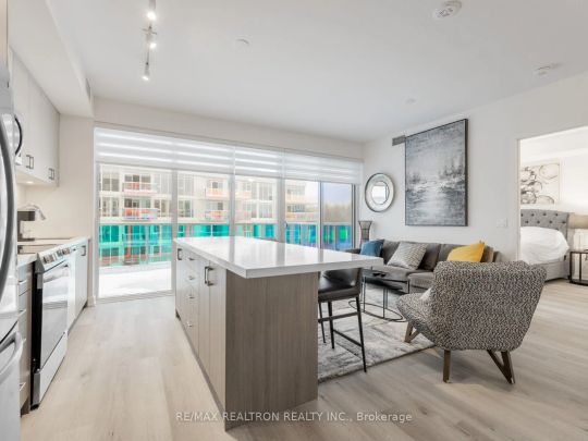 333 Sunseeker Avenue #528 - Photo 1