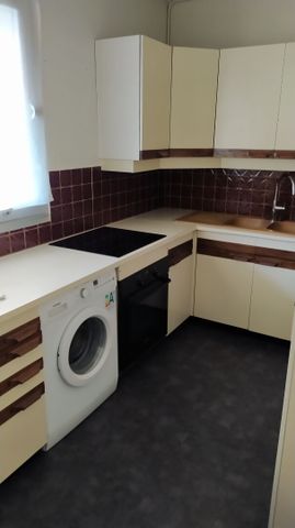 Location Appartement 2 pièces 49m² - Photo 3