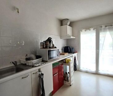 Location Appartement 2 pièces 44m² MONT DE MARSAN 40000 - Photo 3