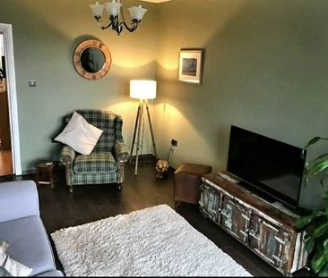 2 Bed Flat, Murano Street, G20 - Photo 3