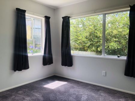 Peaceful Coastal Retreat - Photo 4