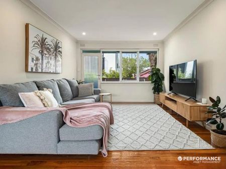 4/1 Rothesay Avenue, Elwood VIC 3184 - Apartment For Rent | Domain - Photo 5