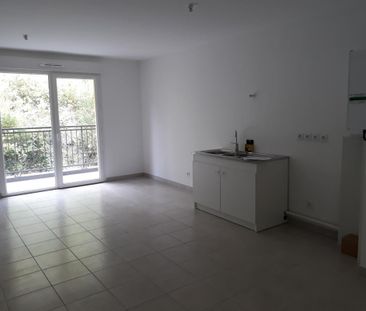 Appartement - T3 - L ARBRESLE - Photo 1