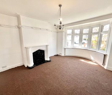 Castleton Road, Southend-on-Sea, Essex, SS2 4UF - Photo 2