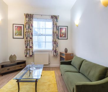 Great Tower Street, EC3R - Photo 4