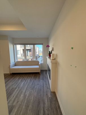 For Lease - 182 MATAWIN Lane, Richmond Hill, Ontario - Photo 1