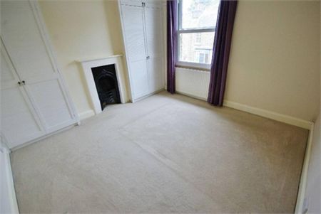 2 bedroom end of terrace house to rent - Photo 4