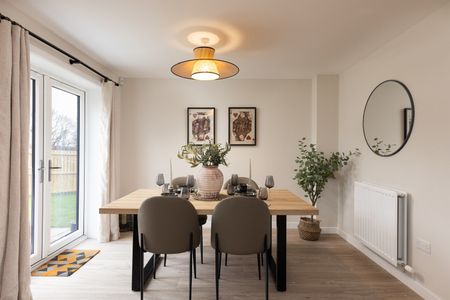 Casa, Vista Park, Glasgow, G33 - Photo 2