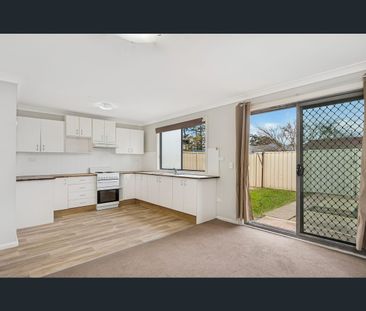 11 Sunshine Drive, Point Clare, NSW 2250 - Photo 3