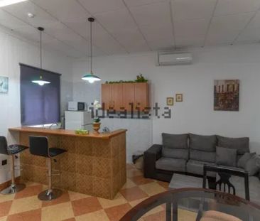 Alquiler de piso en Centro - Photo 2