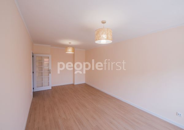 Apartamento T2+1 em Porto