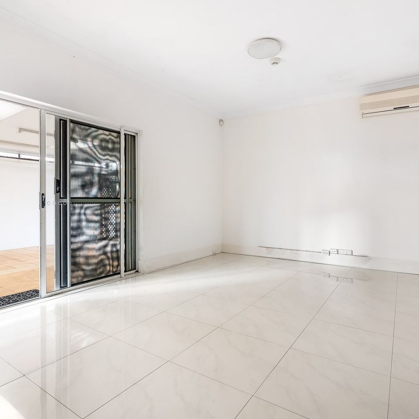 4 Barnes Avenue, Earlwood NSW 2206 - House For Rent | Domain - Photo 1