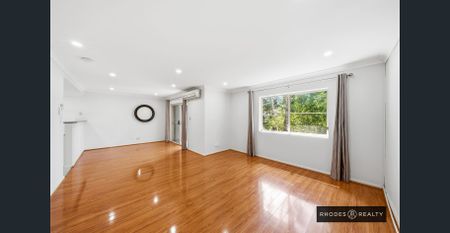 Peacefully located apartment with parkland vistas - Photo 4