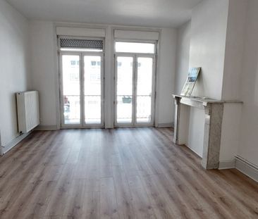 Location Appartement 2 pièces 67m² CAMBRAI 59400 - Photo 2