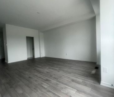 For Lease - 203 Monarch Avenue, Ajax, Ontario - Photo 2