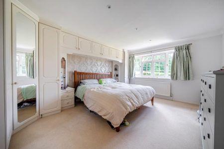 5 bedroom terraced house to rent - Photo 2