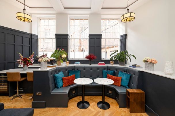 1 Bed Flat, Mcdonald Road, EH7 - Photo 1