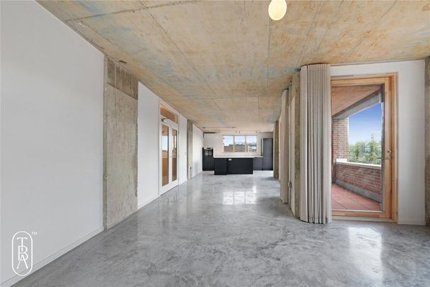 3 bedroom penthouse to rent - Photo 1