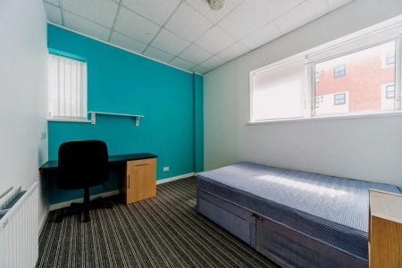 Standard En-Suite - Photo 5