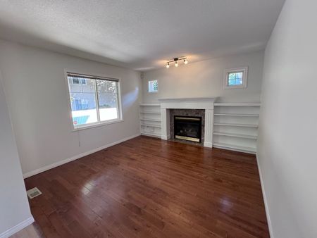 Lower Mission: 3 bed, 2.5 bath House - Photo 3