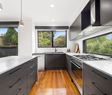 2/24 Trent Ct, Burwood East VIC 3151 - Townhouse For Rent | Domain - Photo 6