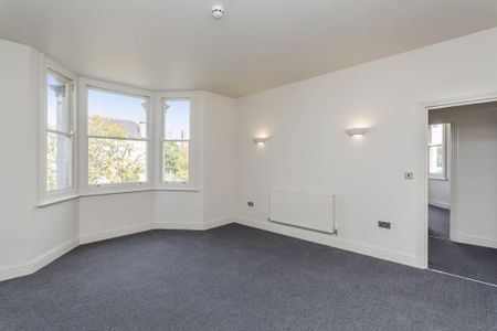 1 bedroom property to rent - Photo 2